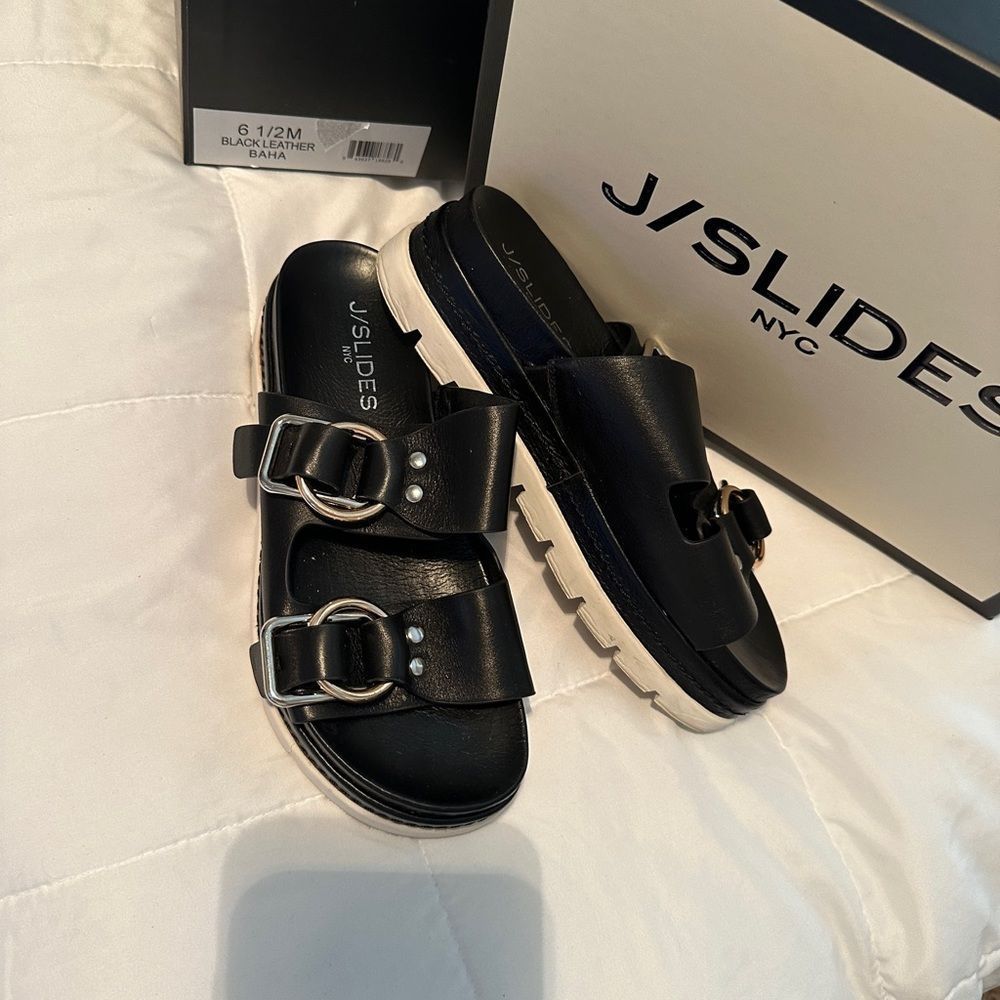 J/SLIDES BUCKLE Platform Sandals. Used in good condition. Size 6.5. - Picture 3 of 5
